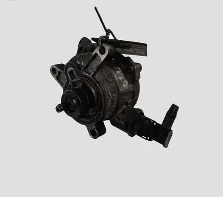 Volvo V70 Vacuum pump 31219463