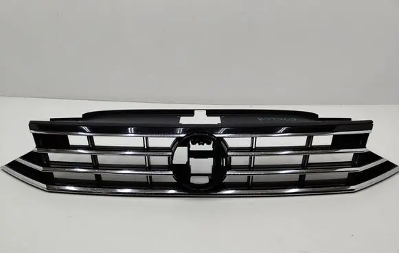 Volkswagen PASSAT B8 Front grill 3G0853653N