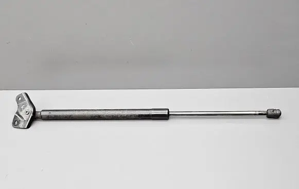 Honda Accord Tailgate strut 