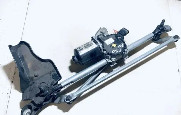 BMW 3 F30 F35 F31 Front wiper linkage and motor 7260488 51717353212