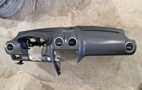 Mercedes-Benz ML W164 Dashboard 