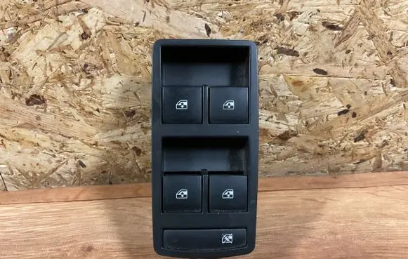 Opel Insignia A Electric window control switch 13305011 251869 0013