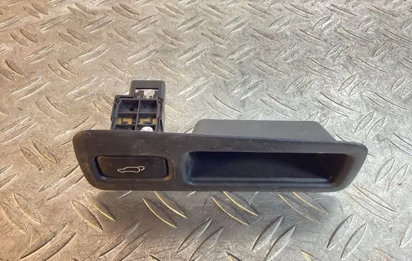 Lexus RX 450H Tailgate/boot open switch button 6929148020 158935