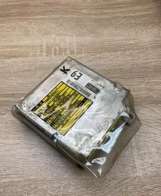 Toyota Prius (XW20) Airbag control unit/module 8917047390 1523006951