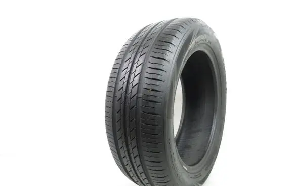Volkswagen Golf V R16 summer tire 