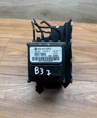 Volkswagen PASSAT B6 ABS Pump 3C0614109C 16431601 16431501C