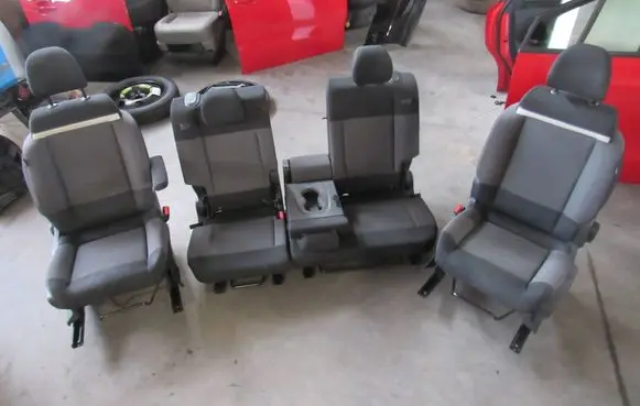 Citroen C3 Aircross Rear seat 