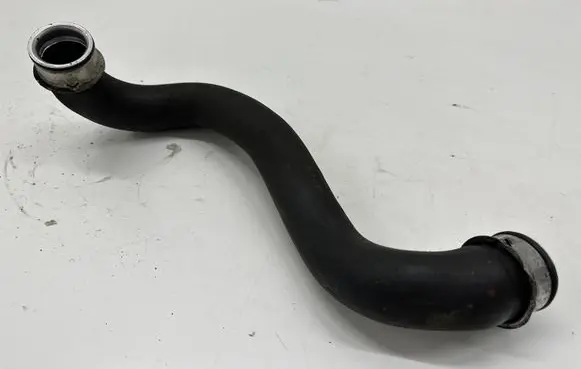 Mercedes-Benz E W211 Engine coolant pipe/hose A2115015482