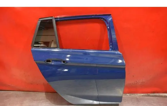 Bedford Astra Rear door