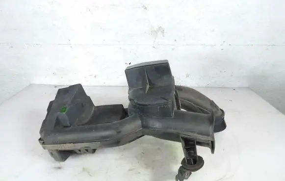 Renault Scenic III - Grand scenic III Intake resonator 165854265R