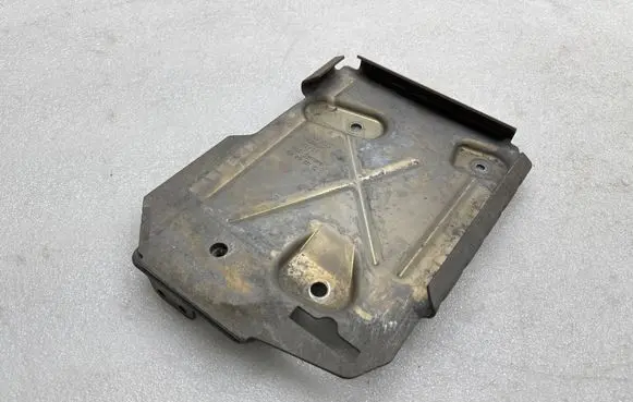 Battery tray