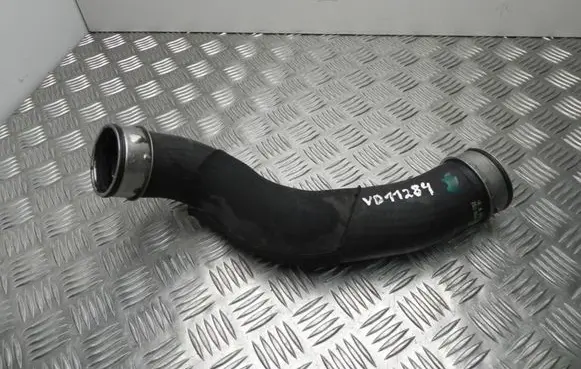 Mercedes-Benz E W211 Air intake hose/pipe A2115280182 VD11284