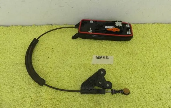 Audi A3 8Y Gear shift cable linkage 5WA713033CC