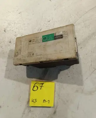 Audi A3 S3 8L Central locking vacuum pump 6690102001