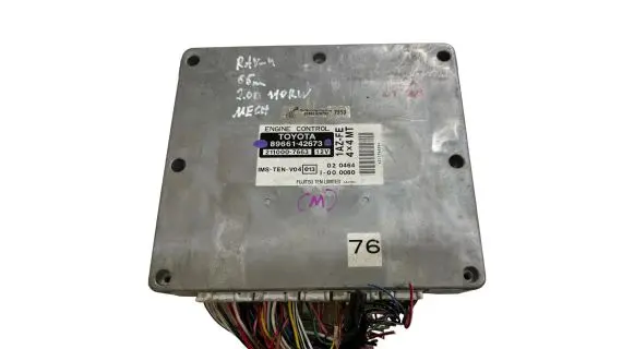 Toyota RAV 4 (XA20) Engine control unit/module 8966142673 2110007663 020464