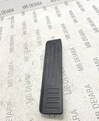 Tesla Model S Foot rest pad/dead pedal 600596800C