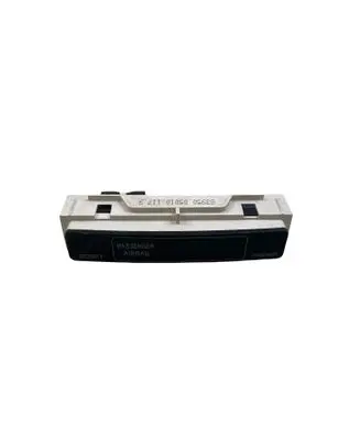 Toyota Avensis T270 Other switches/knobs/shifts 8395005010