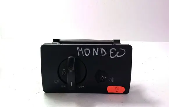 Ford Mondeo Mk III Light switch 1S7T13A024HB 04052771