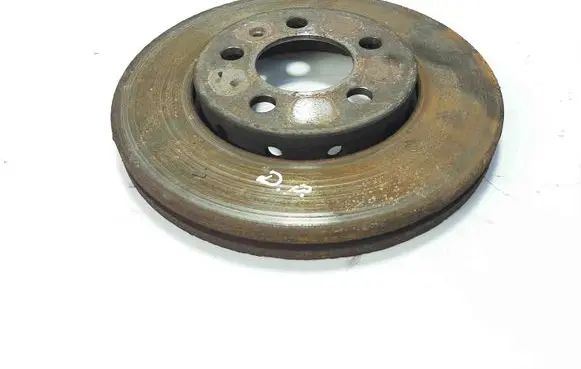 Volkswagen Polo V 6R Front brake disc