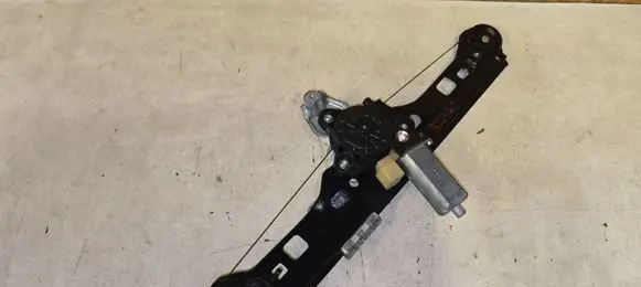 Mercedes-Benz C W203 Rear door window regulator with motor A2038203042