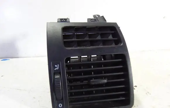 Volkswagen Touran I Dashboard side air vent grill/cover trim