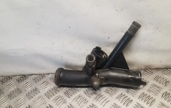 Skoda Superb B8 (3V) Engine coolant pipe/hose 04L121026F