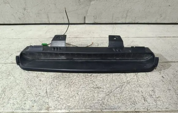 Volvo S40, V40 Third/center stoplight 30859476