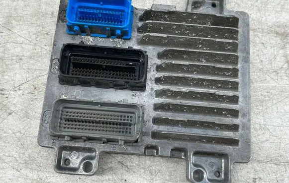 Opel Astra J Engine control unit/module ECU 12616532 12640751 96CW63