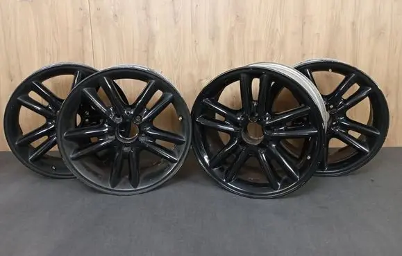 R16 alloy rim