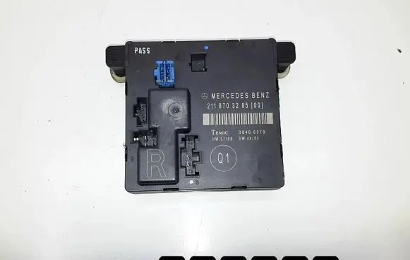 Mercedes-Benz E W211 Door control unit/module 2118703285