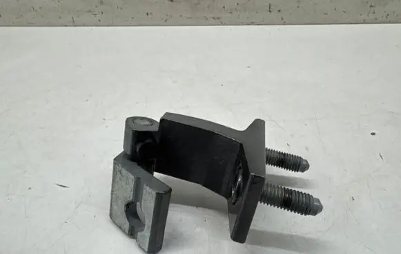 Mercedes-Benz GLB x247 Front door lower hinge HW177D1 ES57Q002