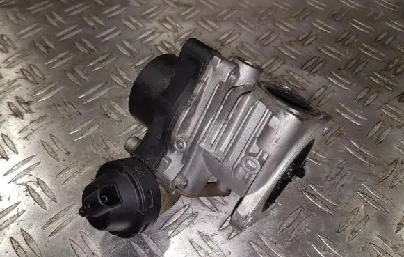 Alfa Romeo 156 Throttle valve 46817373