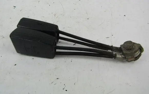 Seat Leon (1M) Rear seatbelt buckle 