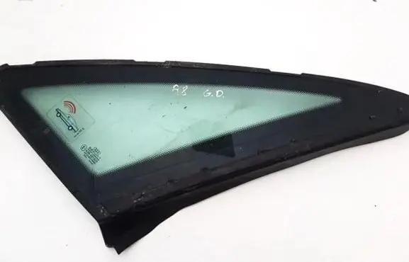 Audi A8 S8 D2 4D Rear side window