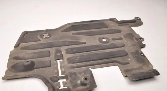 Volvo S60 Front underbody cover/under tray 31420485