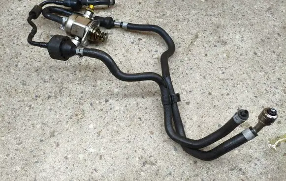 Audi Q5 SQ5 FY Fuel injection high pressure pump 06L127A08 06K127028C 0261520386