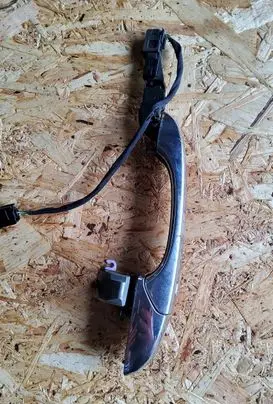 Chrysler Town & Country V Front door exterior handle