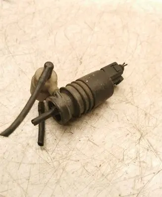 Skoda Fabia Mk1 (6Y) Windscreen/windshield washer pump 1T0955651A 1102 3028143