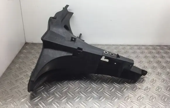 Headlight/headlamp mounting bracket