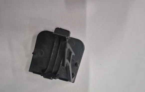 KIA Sportage Front tow hook cap/cover 86517F1500