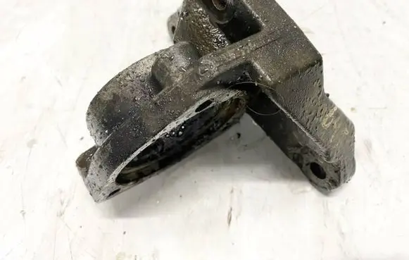 Opel Insignia A Engine mounting bracket 13219107 mub1002432
