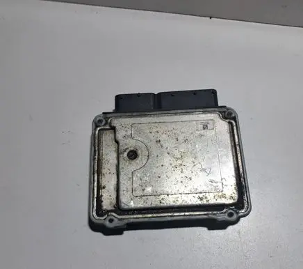 Volkswagen PASSAT B6 Engine control unit/module 03G906021LR 03G906021AN 0281013260