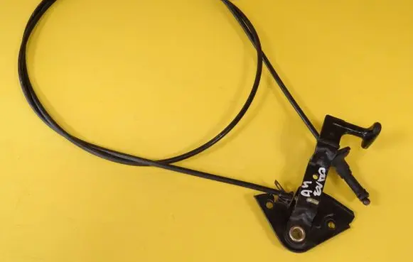Audi A4 S4 B5 8D Engine bonnet/hood lock release cable 
