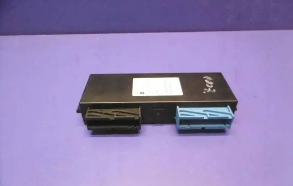 Opel Astra H Convertible roof control unit 133025306 13289142 068875