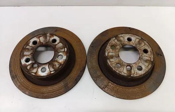 BMW 2 F46 Rear brake disc