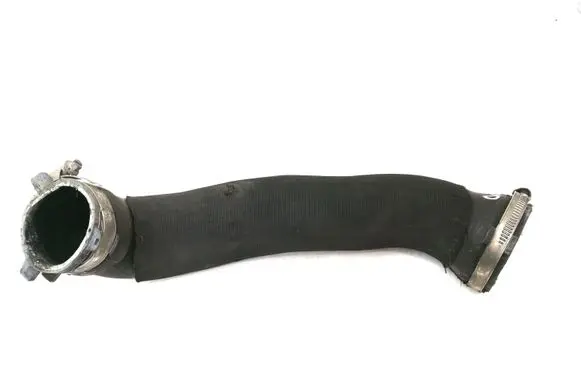 Audi A8 S8 D3 4E Intercooler hose/pipe 4E0145737M