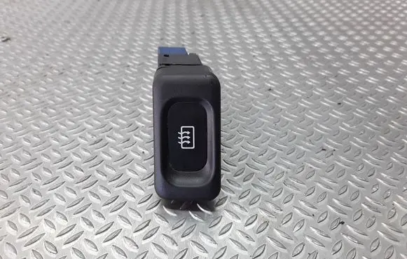 Nissan Patrol Y61 Windscreen/window heater switch