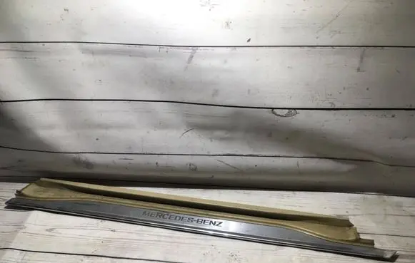 Mercedes-Benz SL R129 Front sill trim cover