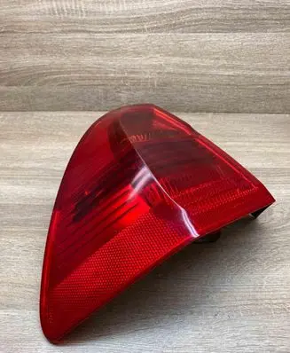 BMW 3 E90 E91 Tailgate rear/tail lights 7160061