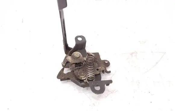 Toyota Yaris Engine bonnet/hood lock/catch